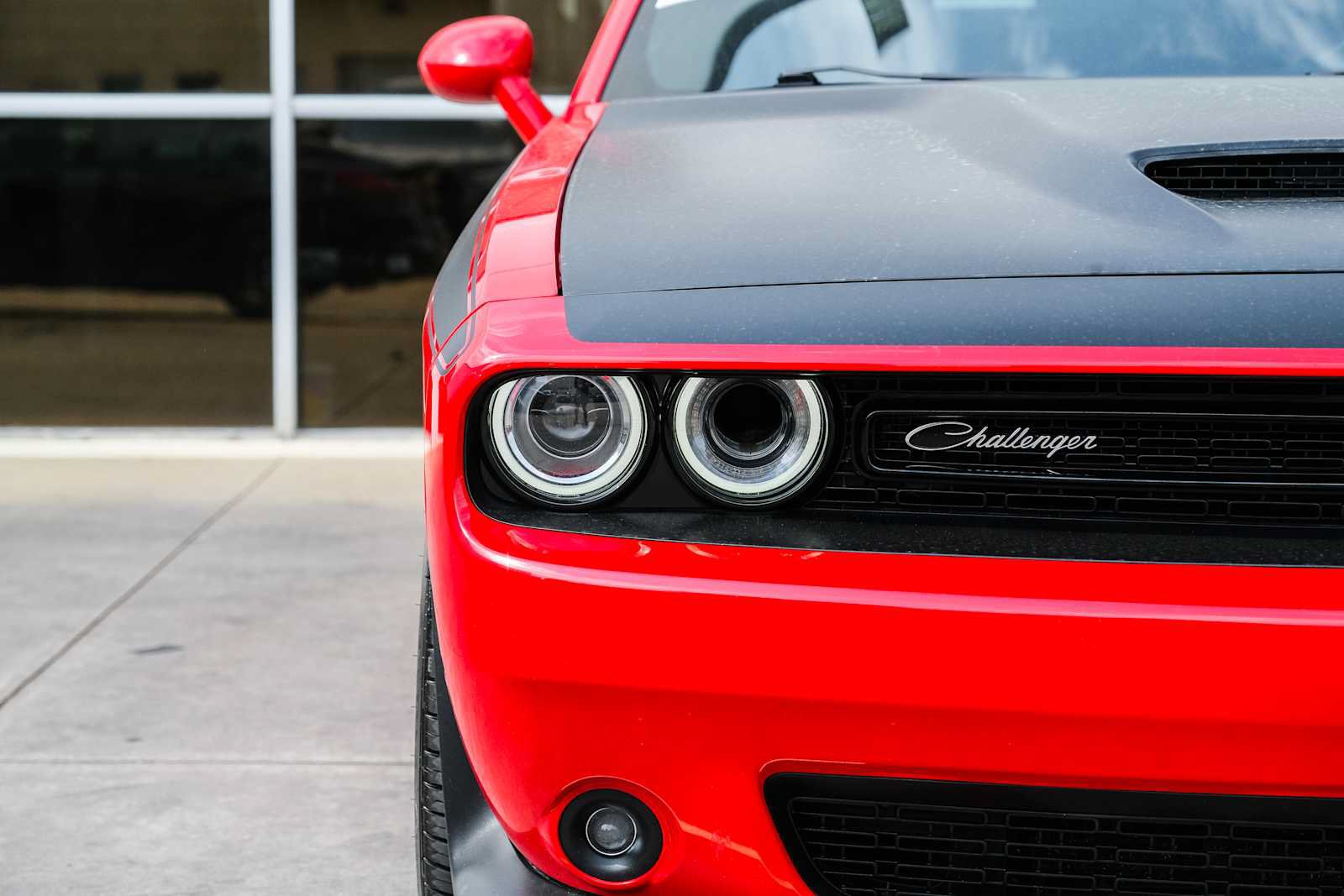 Used 2022 Dodge Challenger R/T w/ T/A Package RWD image 4