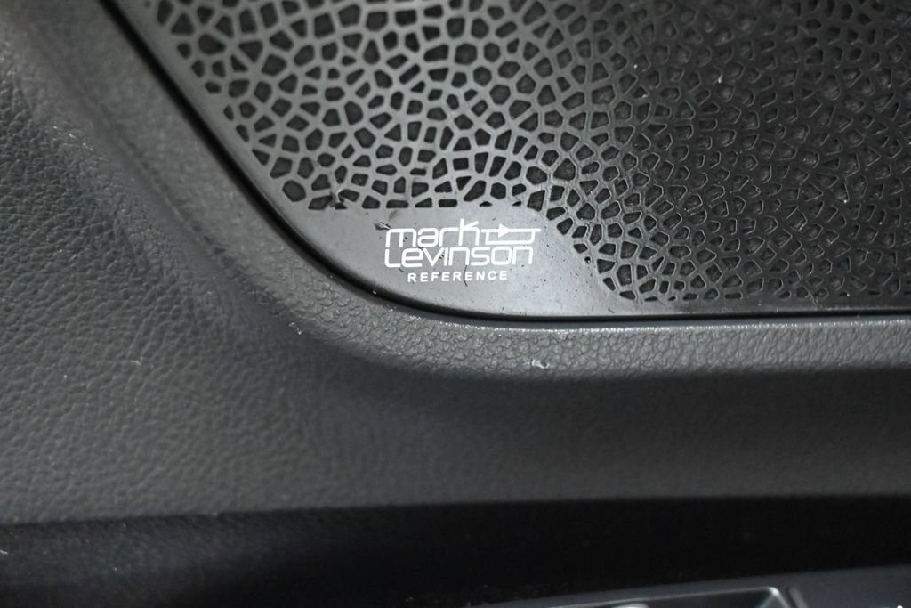 Used 2023 Lexus LX 600 4WD w/ Luxury Package image 6