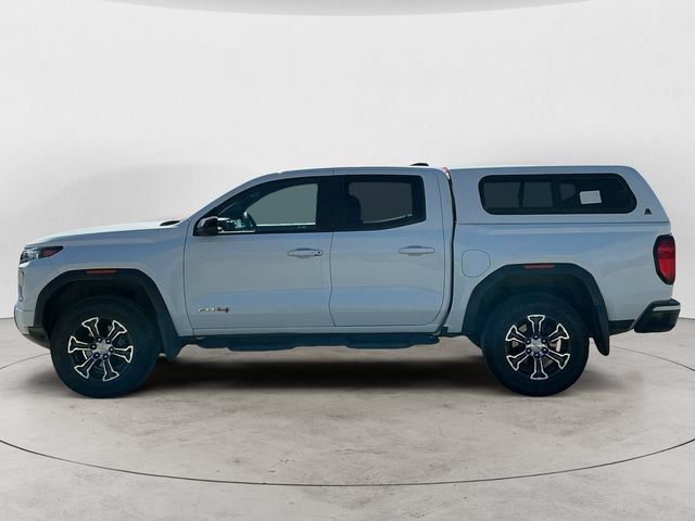 Used 2023 GMC Canyon AT4 w/ AT4 Premium Package AWD/4WD image 8