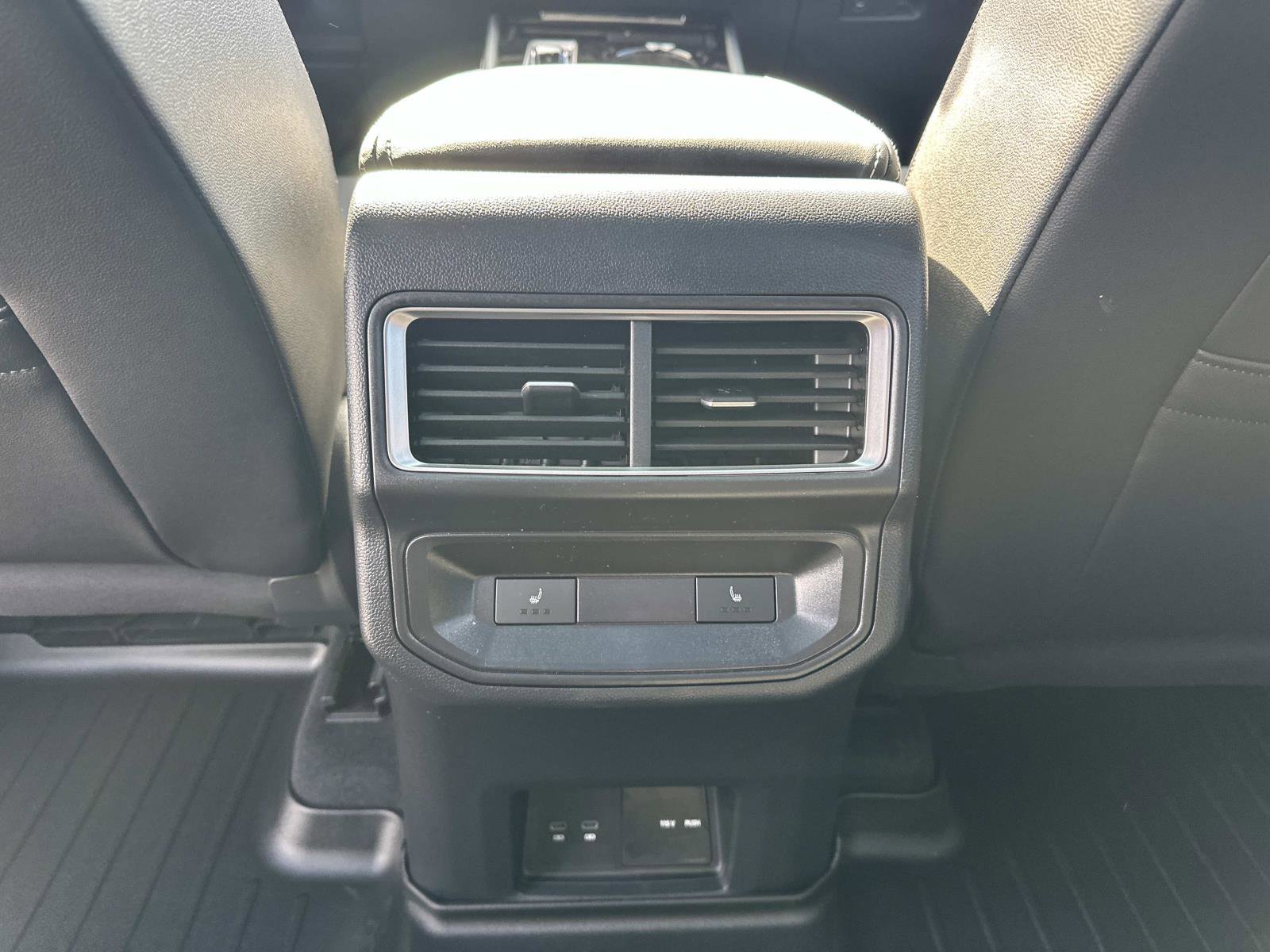 New 2026 Volkswagen Atlas Cross Sport SEL R-Line image 15