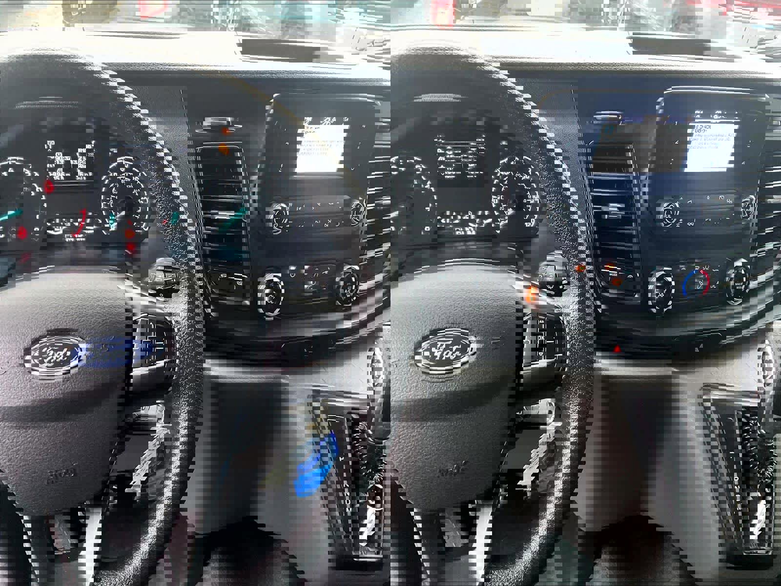 Used 2022 Ford Transit 350 DRW image 17