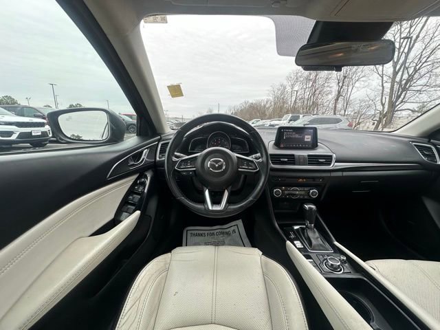 Used 2017 MAZDA MAZDA3 Grand Touring image 16