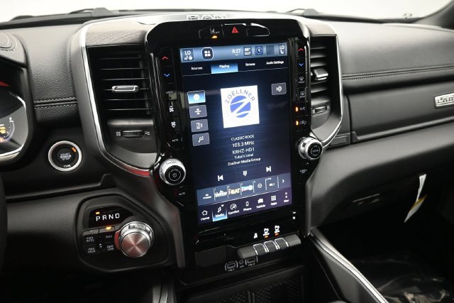 New 2027 RAM 1500 Laramie AWD/4WD image 7
