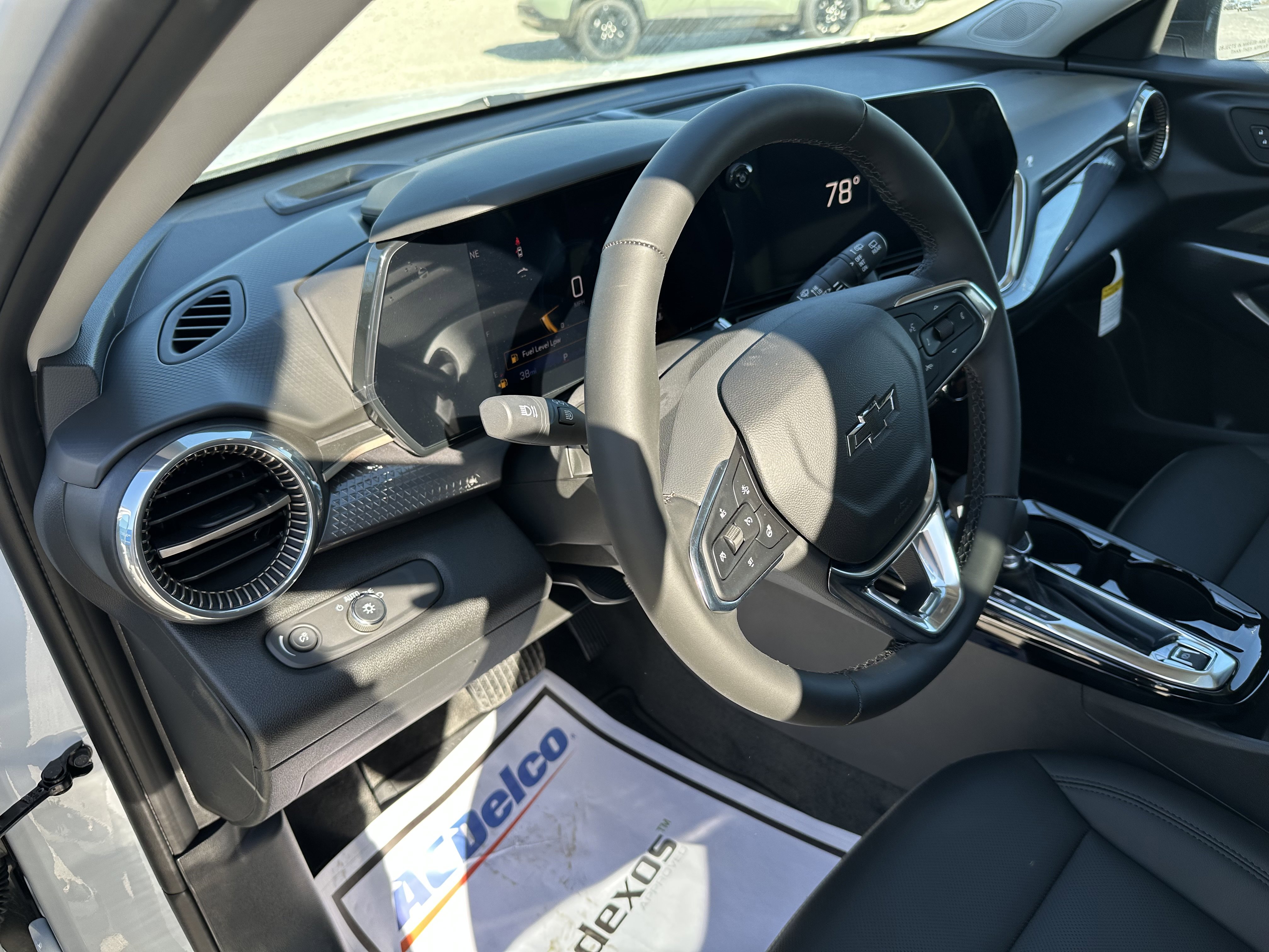 New 2026 Chevrolet Trax ACTIV w/ Sunroof Package image 15