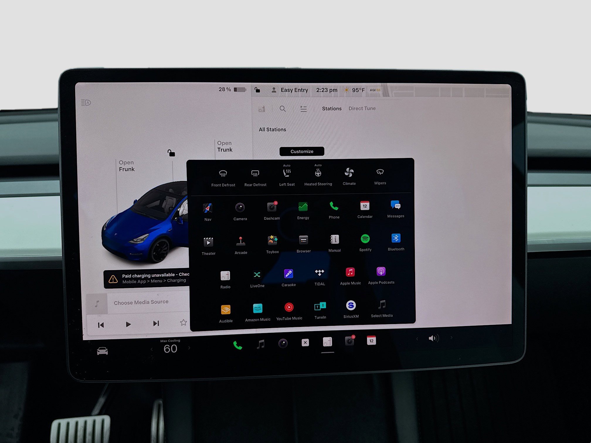 Used 2022 Tesla Model Y Performance image 11