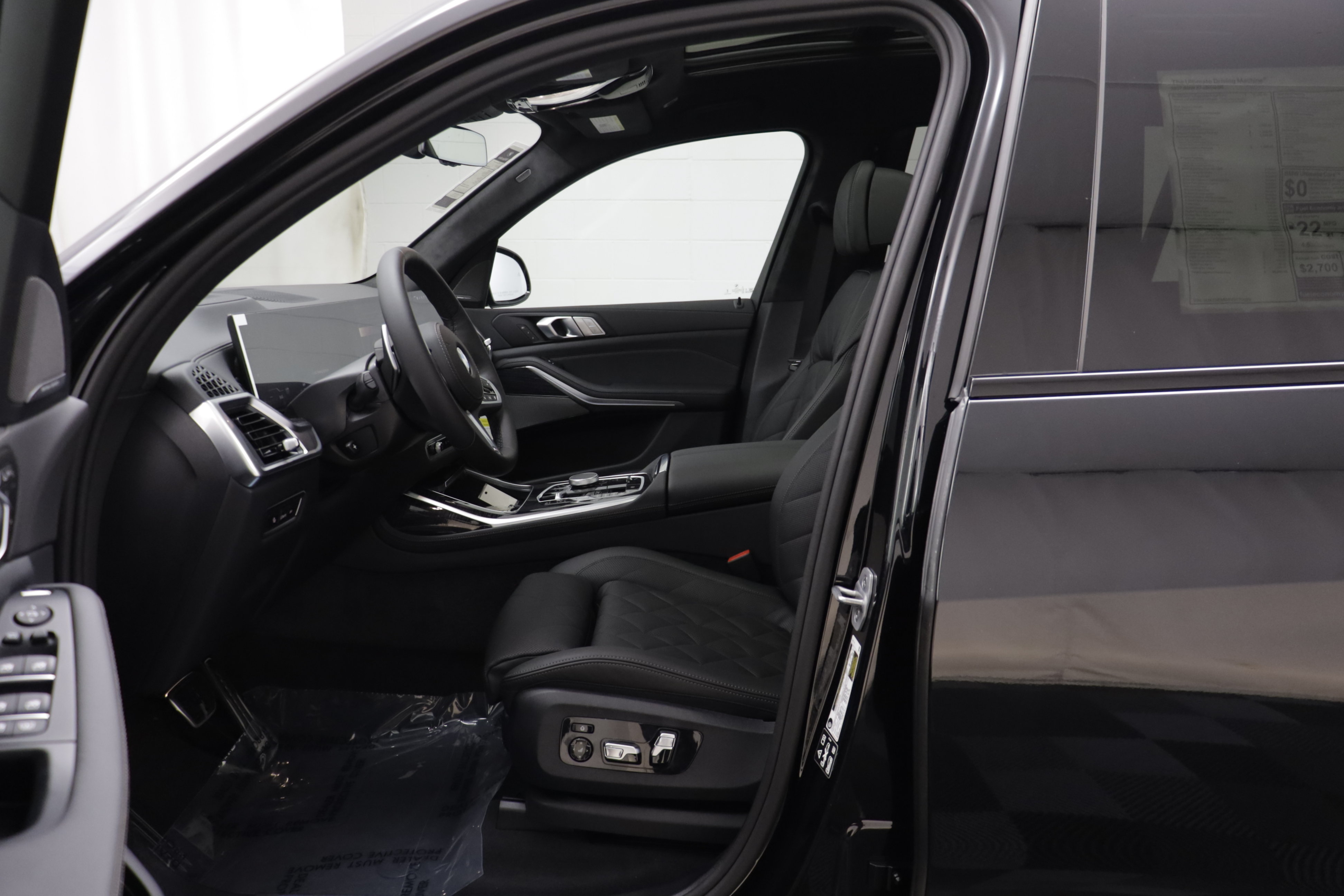 New 2027 BMW X7 xDrive40i w/ M Sport Package AWD/4WD image 6