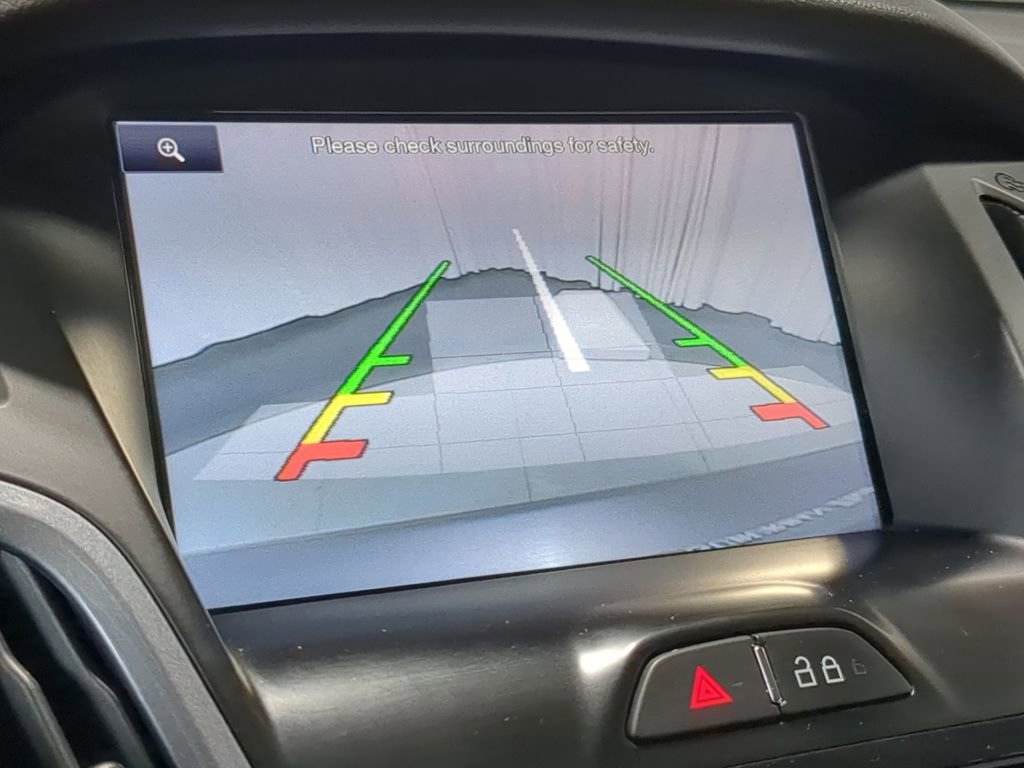 Used 2014 Ford Focus Titanium FWD image 33