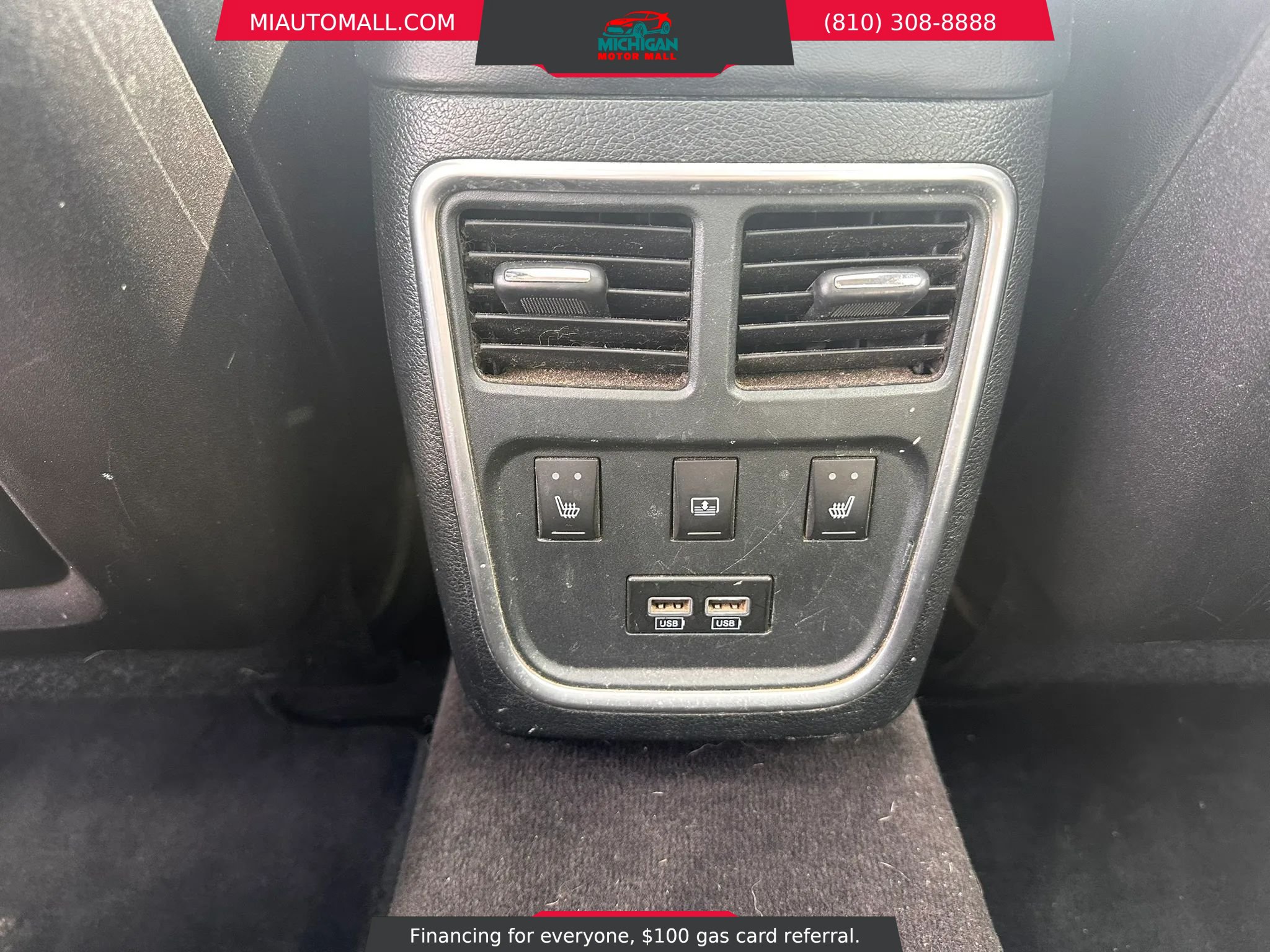 Used 2016 Chrysler 300 C AWD/4WD image 21