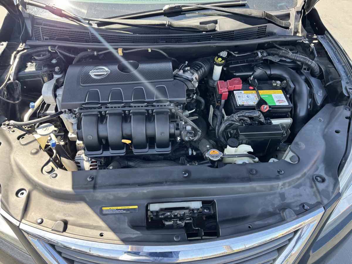 Used 2014 Nissan Sentra SR FWD image 18