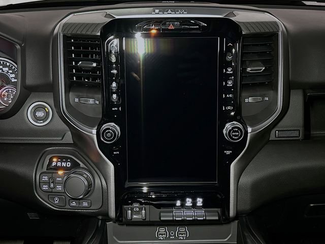 New 2026 RAM 1500 4x4 Crew Cab image 8