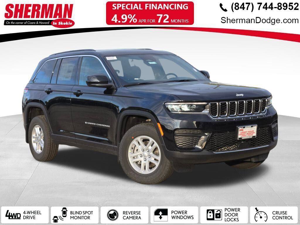 New 2025 Jeep Grand Cherokee Laredo w/ MOPAR Finishing Package