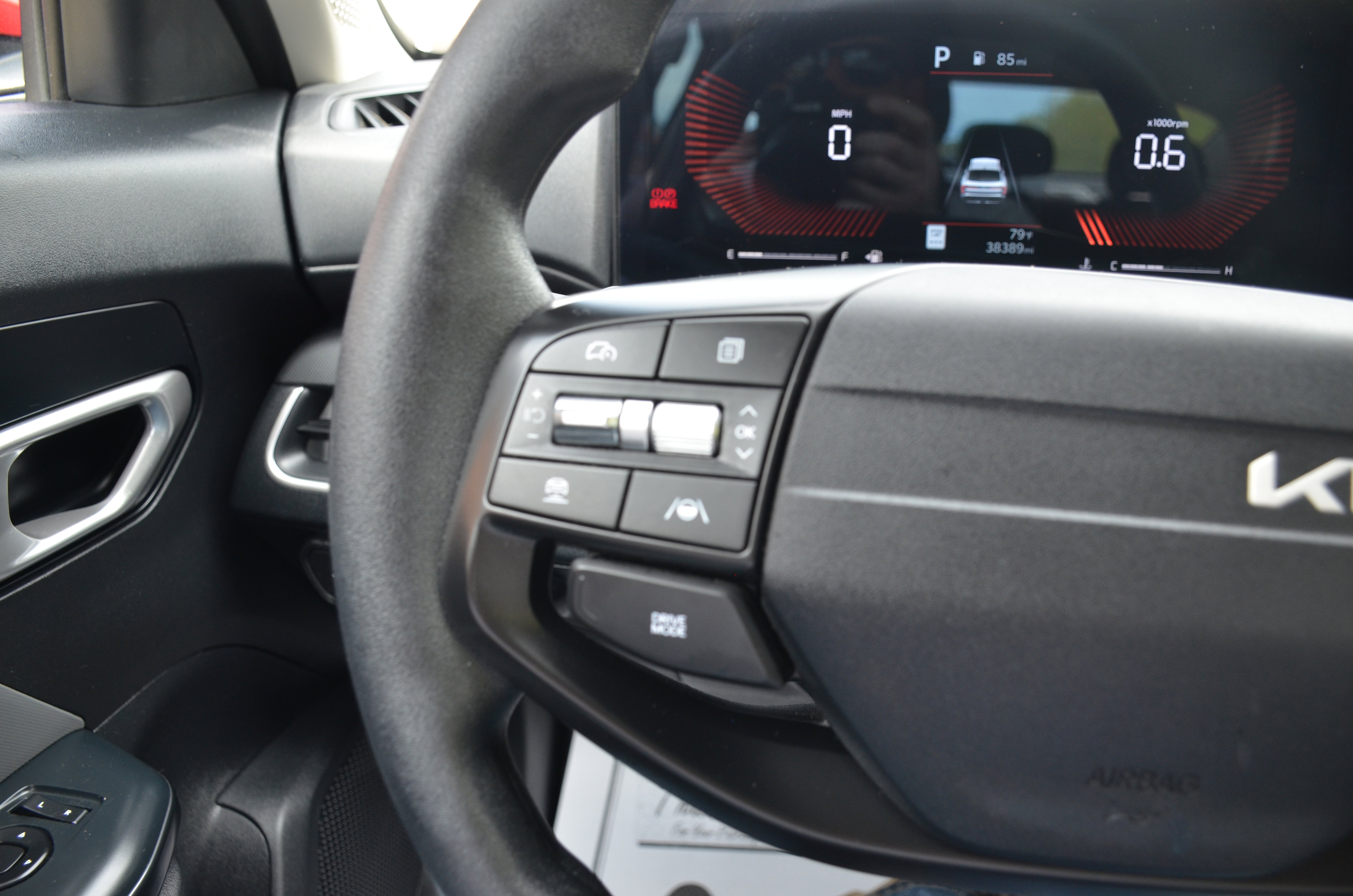 Used 2025 Kia K4 FWD image 38