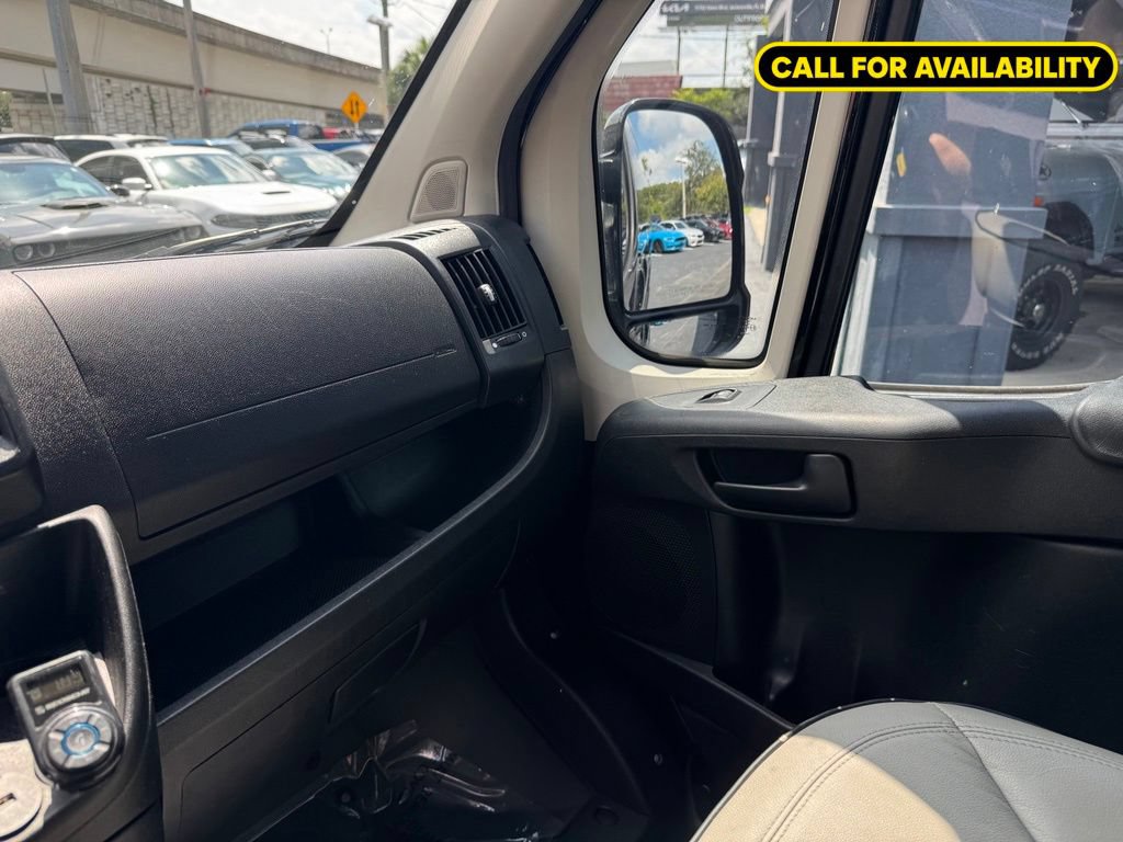 Used 2015 RAM ProMaster 2500 w/ Premium Appearance Group FWD image 18