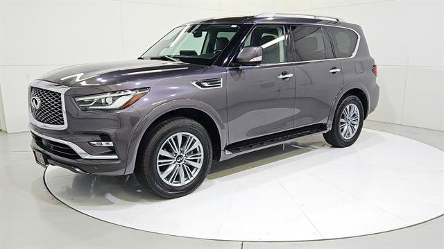 Used 2024 INFINITI QX80 Luxe RWD image 3