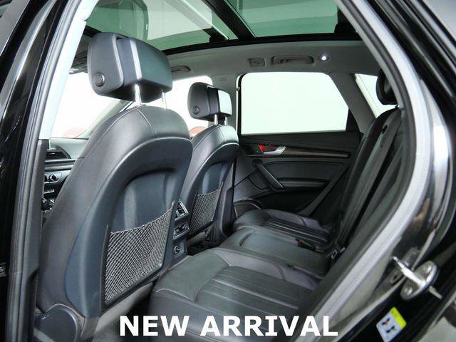 Used 2018 Audi Q5 Prestige w/ Prestige Package image 14