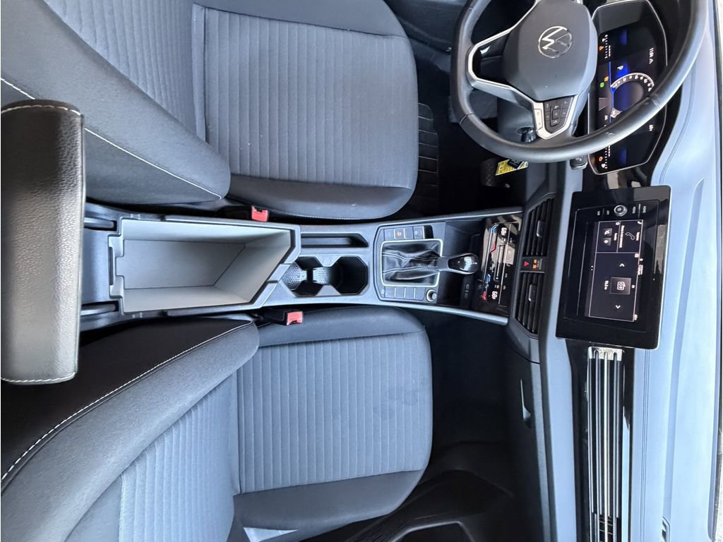 Used 2025 Volkswagen Jetta S image 30