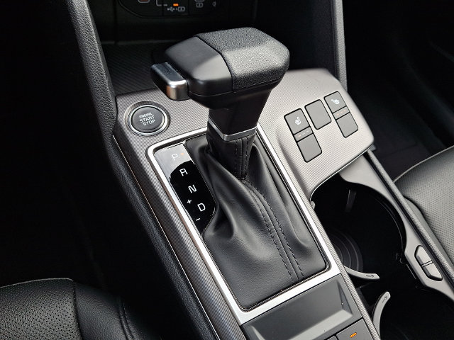Certified 2026 Kia Sportage EX FWD image 14
