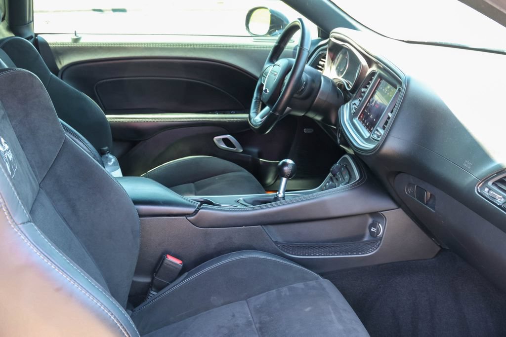 Used 2022 Dodge Challenger R/T Scat Pack RWD image 11