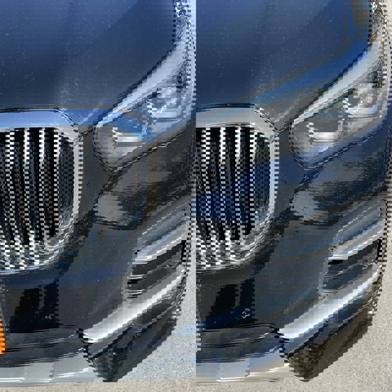 Used 2023 BMW X5 sDrive40i image 9