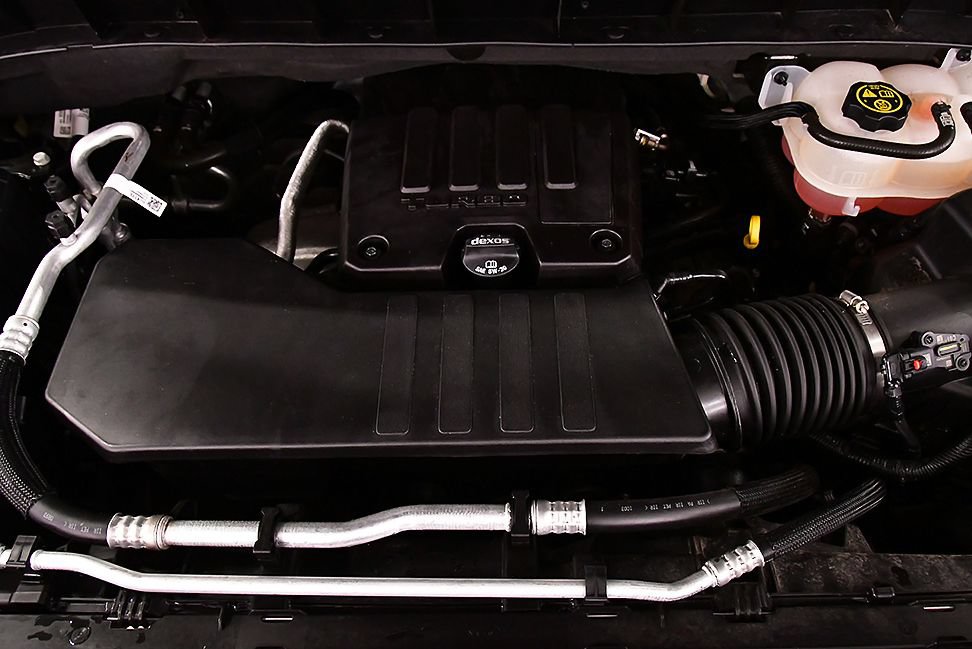 Used 2023 Chevrolet Silverado 1500 LT AWD/4WD image 32
