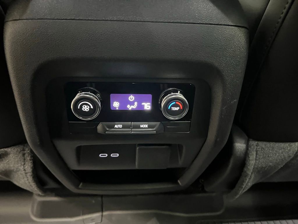 New 2026 Buick Enclave Sport Touring w/ Power Package image 32