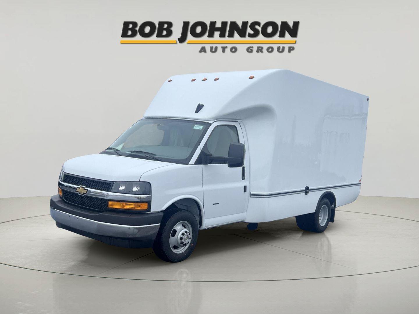 New 2025 Chevrolet Express 3500 w/ Power Convenience Package RWD image 7