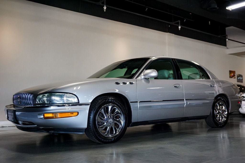 Used 2004 Buick Park Avenue Ultra FWD image 3