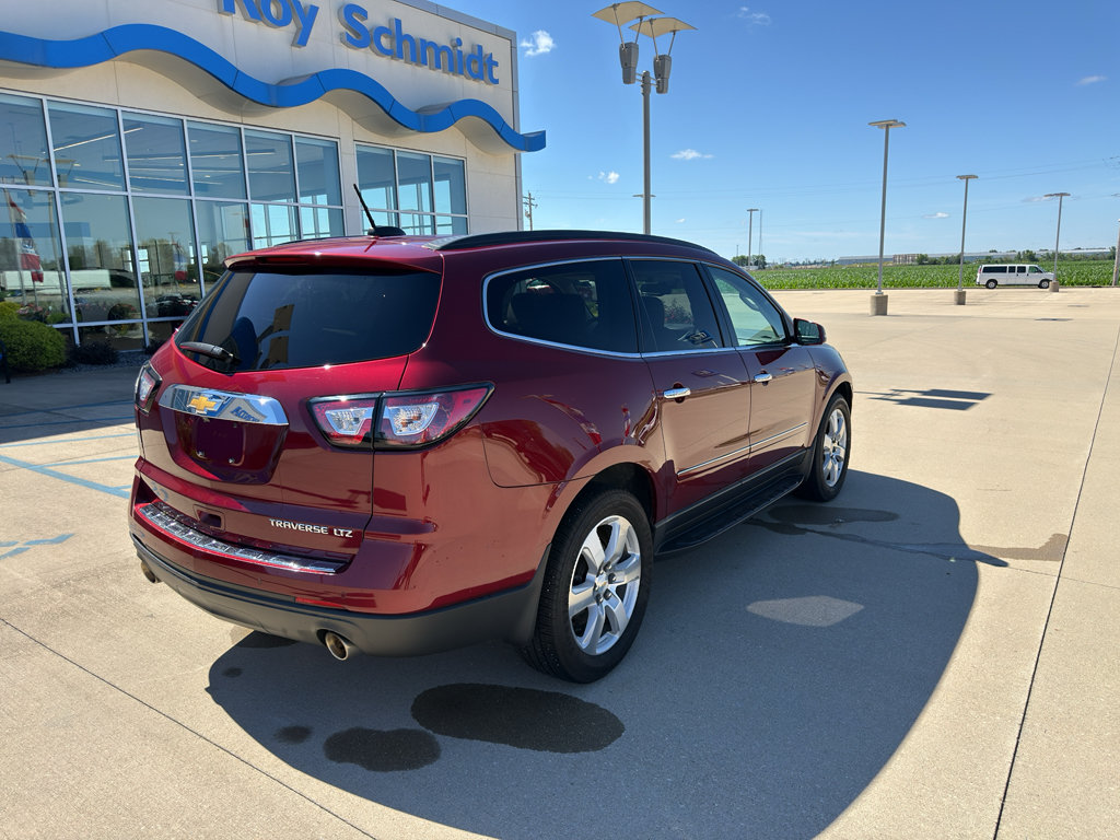 Used 2016 Chevrolet Traverse LTZ FWD image 5