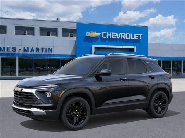 New 2026 Chevrolet TrailBlazer LT w/ Midnight Edition FWD image 2