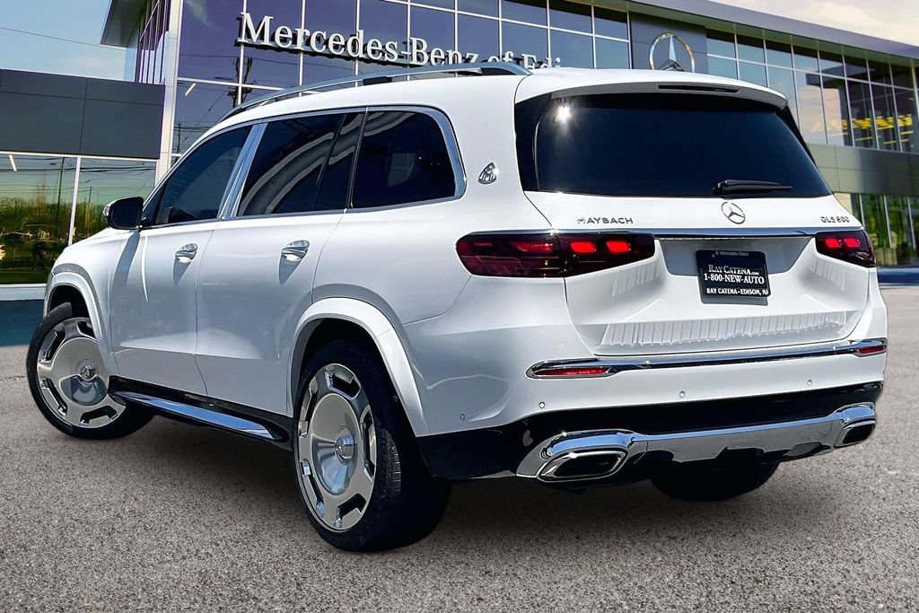 Certified 2025 Mercedes-Benz Maybach GLS 600 4MATIC image 2