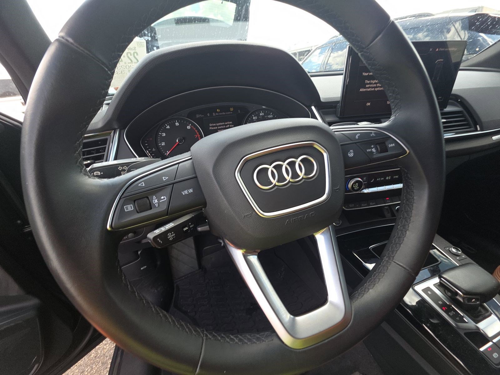 Used 2023 Audi Q5 2.0T Premium w/ Convenience Package AWD/4WD image 13