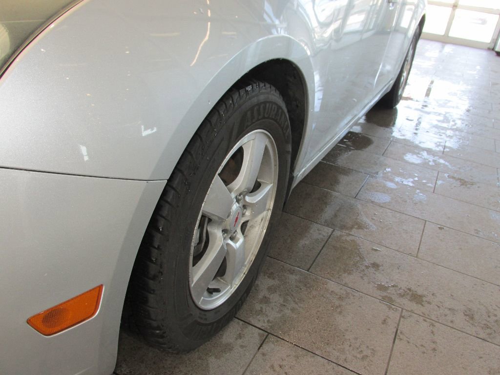 Used 2013 Chevrolet Cruze LT image 14