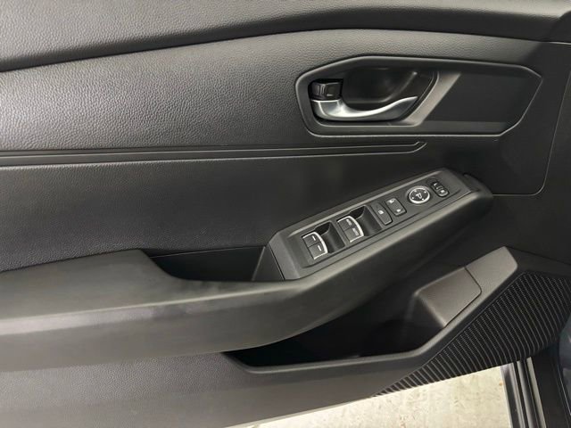 Used 2023 Honda Accord LX image 9