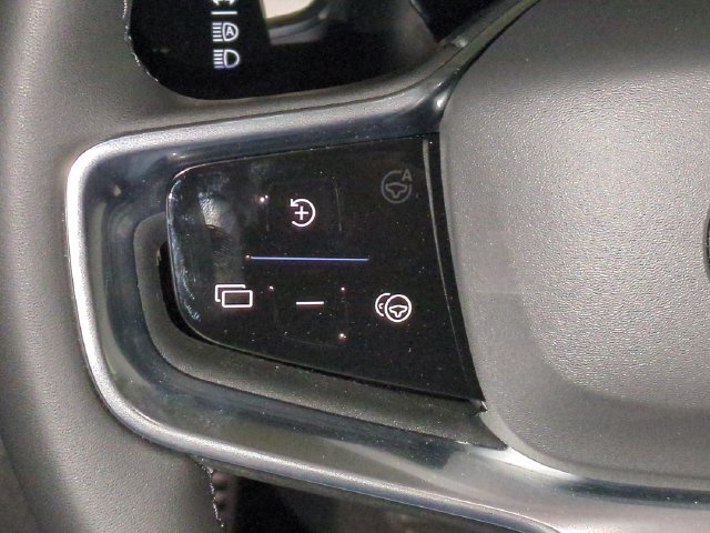 New 2026 Volvo EX90 Ultra AWD/4WD image 18