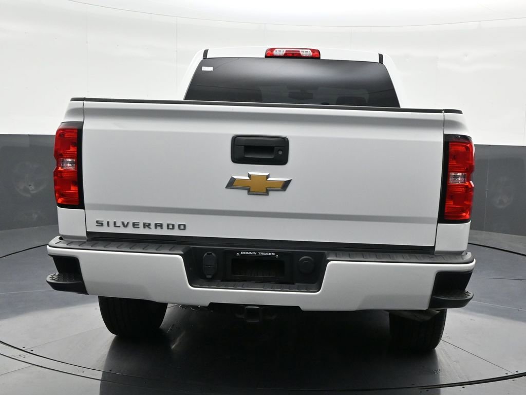 Used 2018 Chevrolet Silverado 1500 LT w/ All Star Edition image 4
