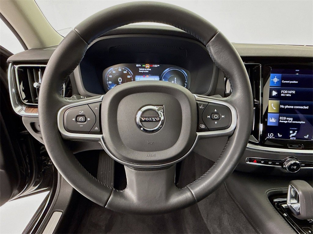 Used 2022 Volvo S60 T8 R-Design Expression w/ Premium Package image 15