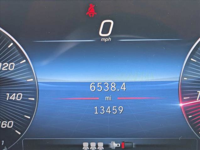 Certified 2024 Mercedes-Benz GLB 250 4MATIC image 5