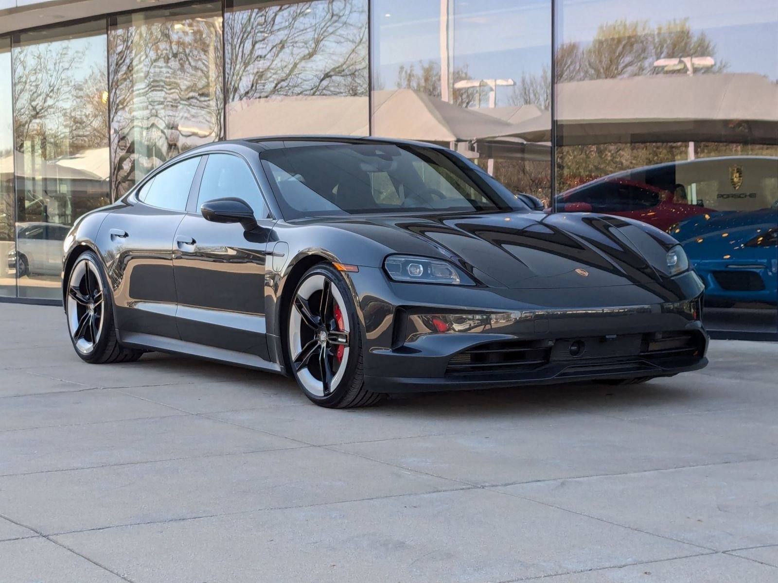 New 2025 Porsche Taycan 4S AWD/4WD image 7