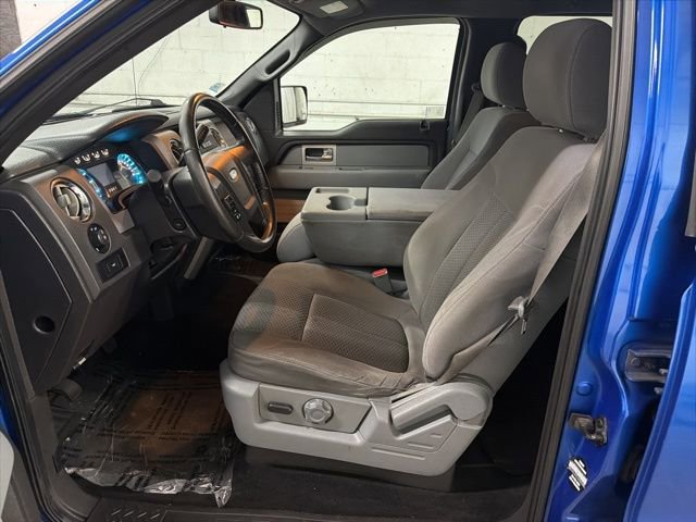 Used 2011 Ford F150 XLT w/ XLT Chrome Pkg image 13