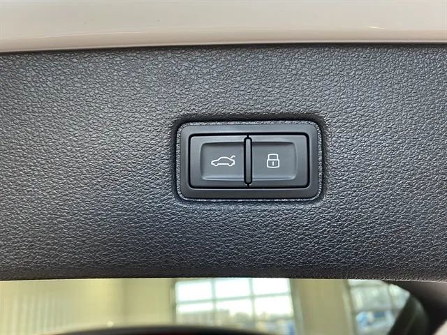 Used 2024 Audi Q7 2.0T Premium Plus image 20