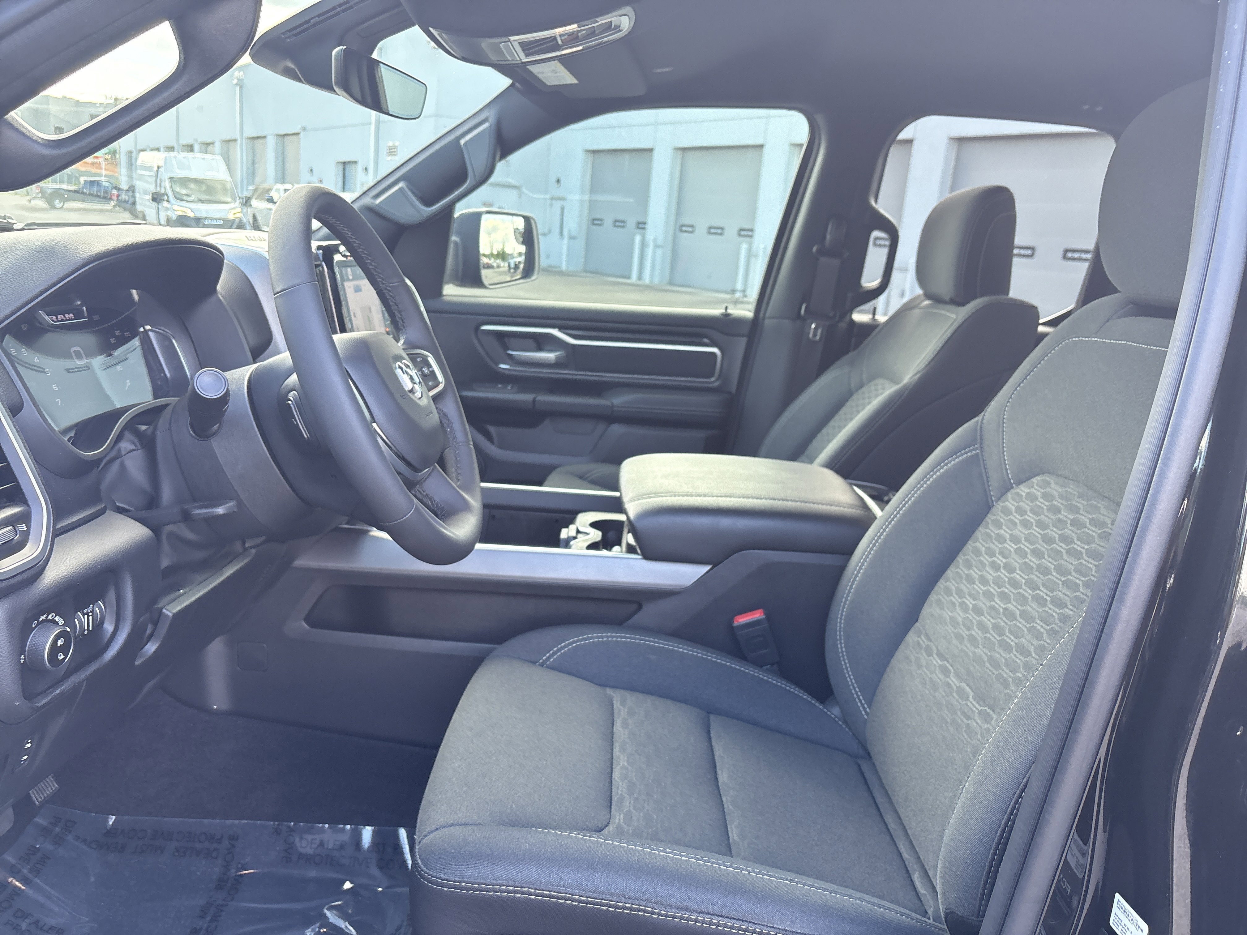Certified 2025 RAM 1500 Big Horn AWD/4WD image 17