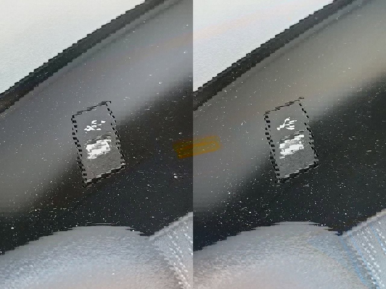 Used 2025 Toyota Sienna LE image 29