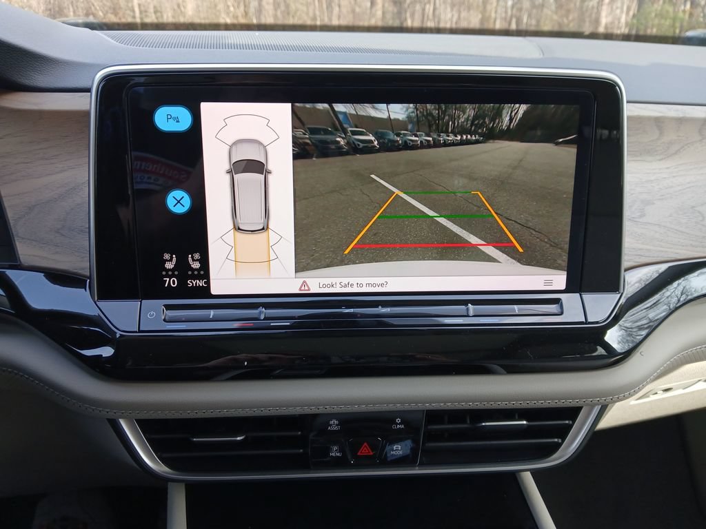 New 2026 Volkswagen Atlas SE FWD image 19