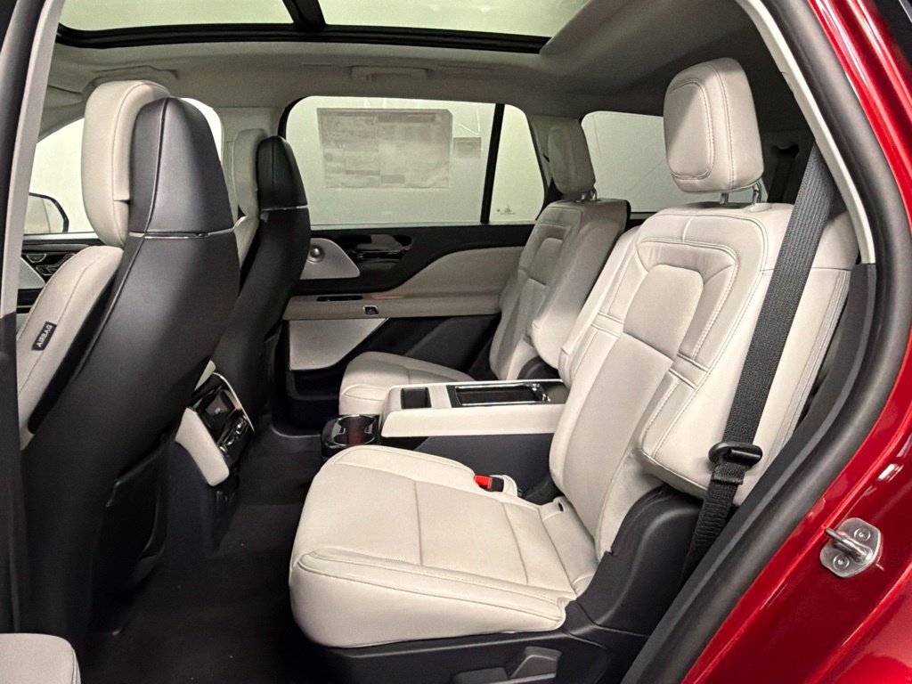 New 2027 Lincoln Aviator Reserve AWD/4WD image 35