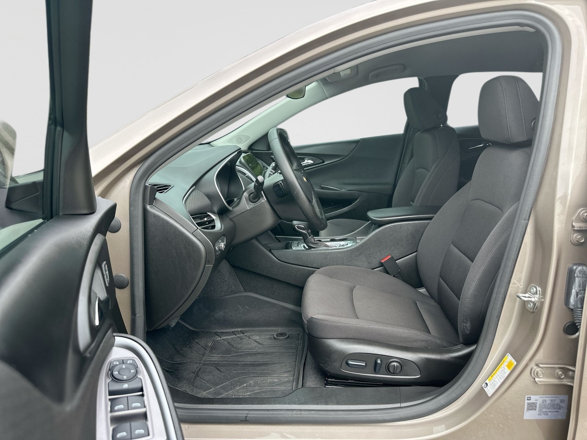 Certified 2024 Chevrolet Malibu RS w/ LPO, Floor Liner Package FWD image 19