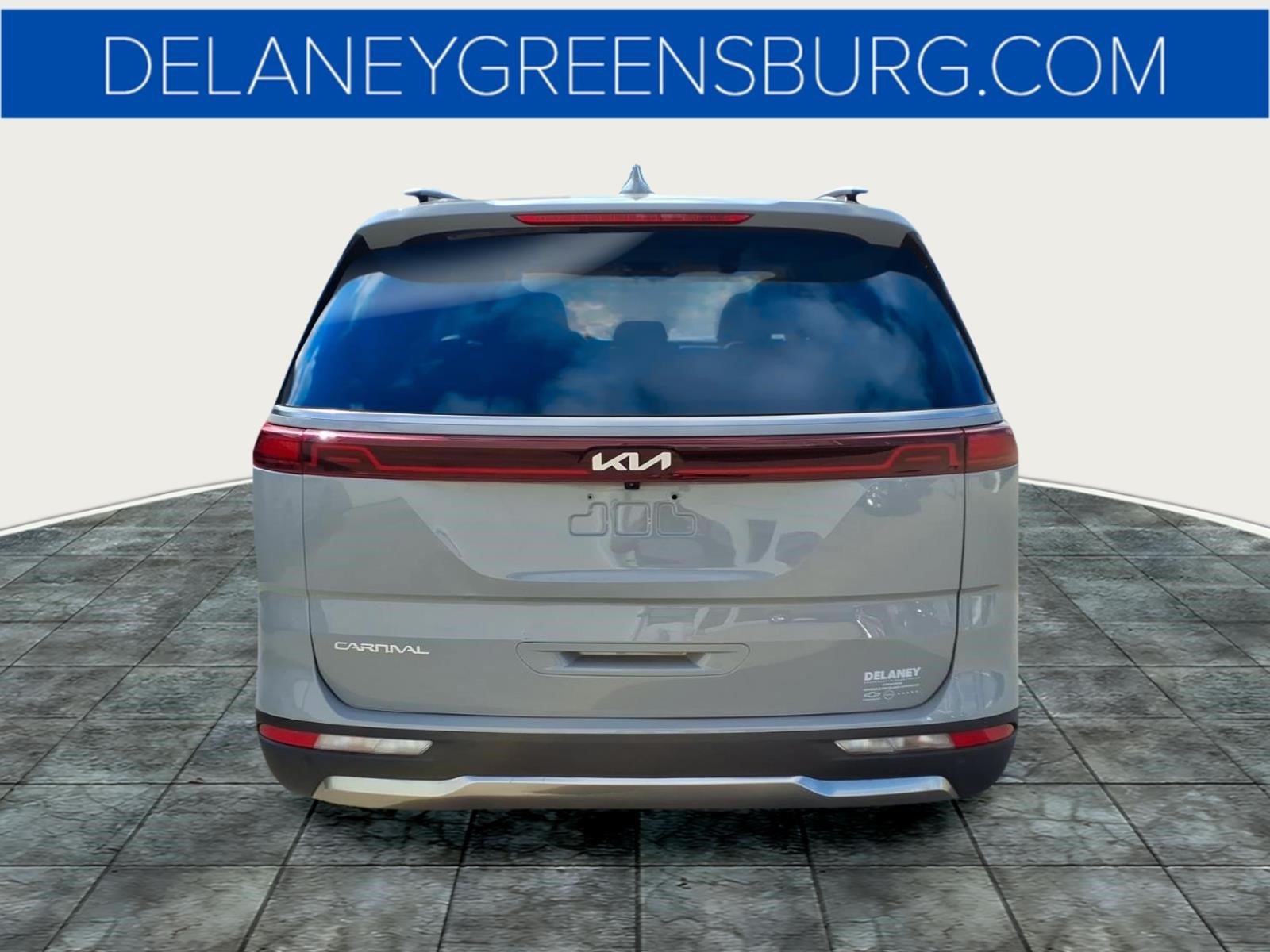 Used 2023 Kia Carnival SX Prestige FWD image 4
