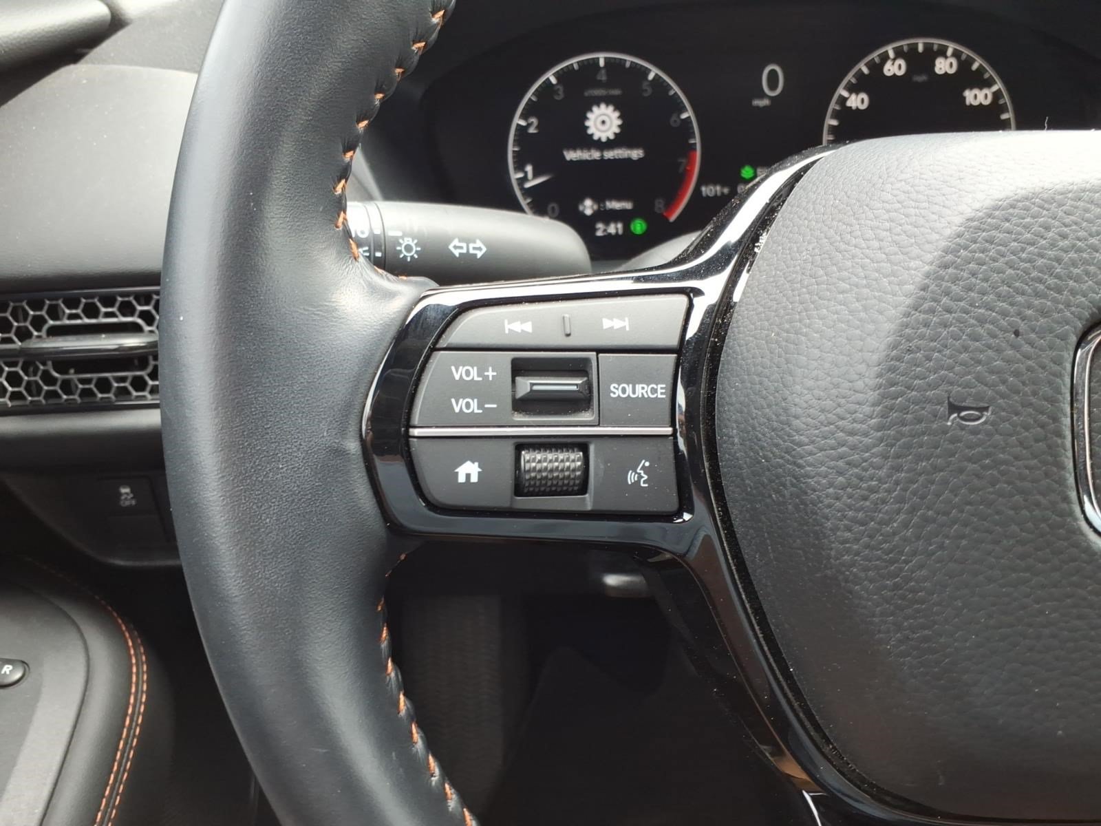 Used 2025 Honda HR-V Sport image 17