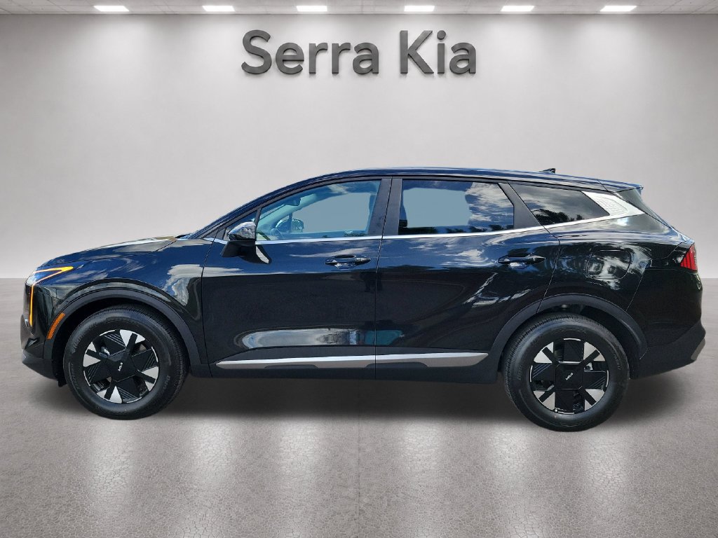 Used 2027 Kia Sportage LX FWD image 2