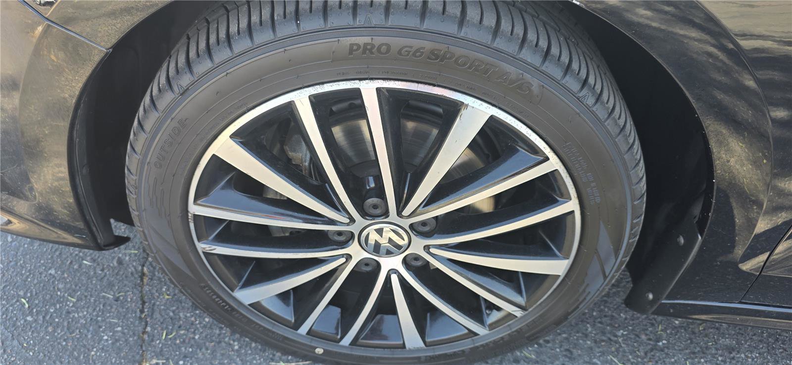 Used 2016 Volkswagen Jetta Sport FWD image 9