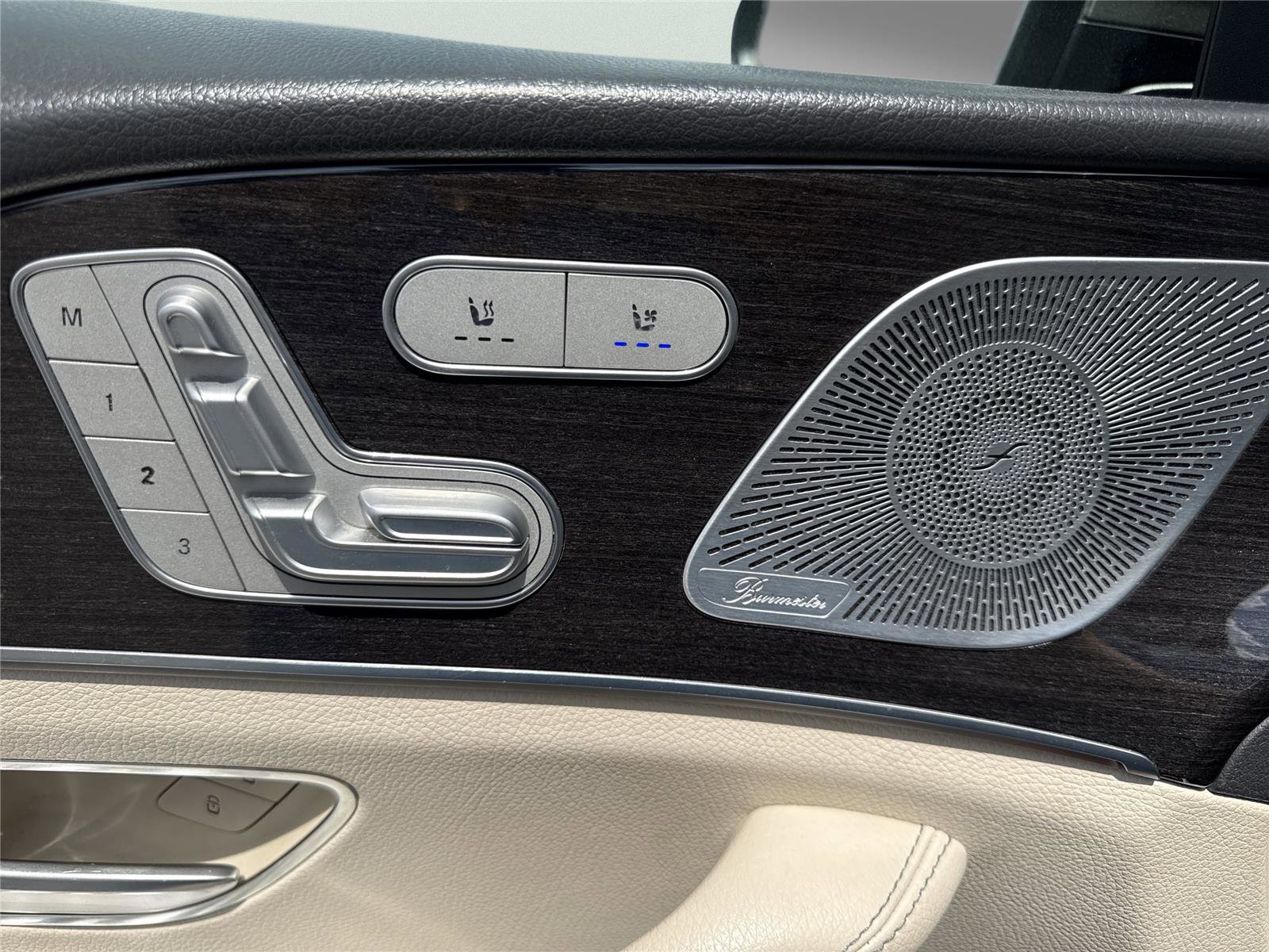 Used 2020 Mercedes-Benz GLE 350 4MATIC image 38